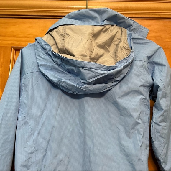The North Face Girls Hyvent Light Blue Jacket Size Large - Picture 13 of 14